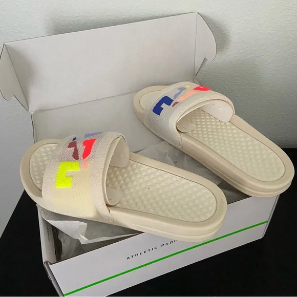 APL Women's Big Logo TechLoom Slide Sandals - Picture 5 of 12